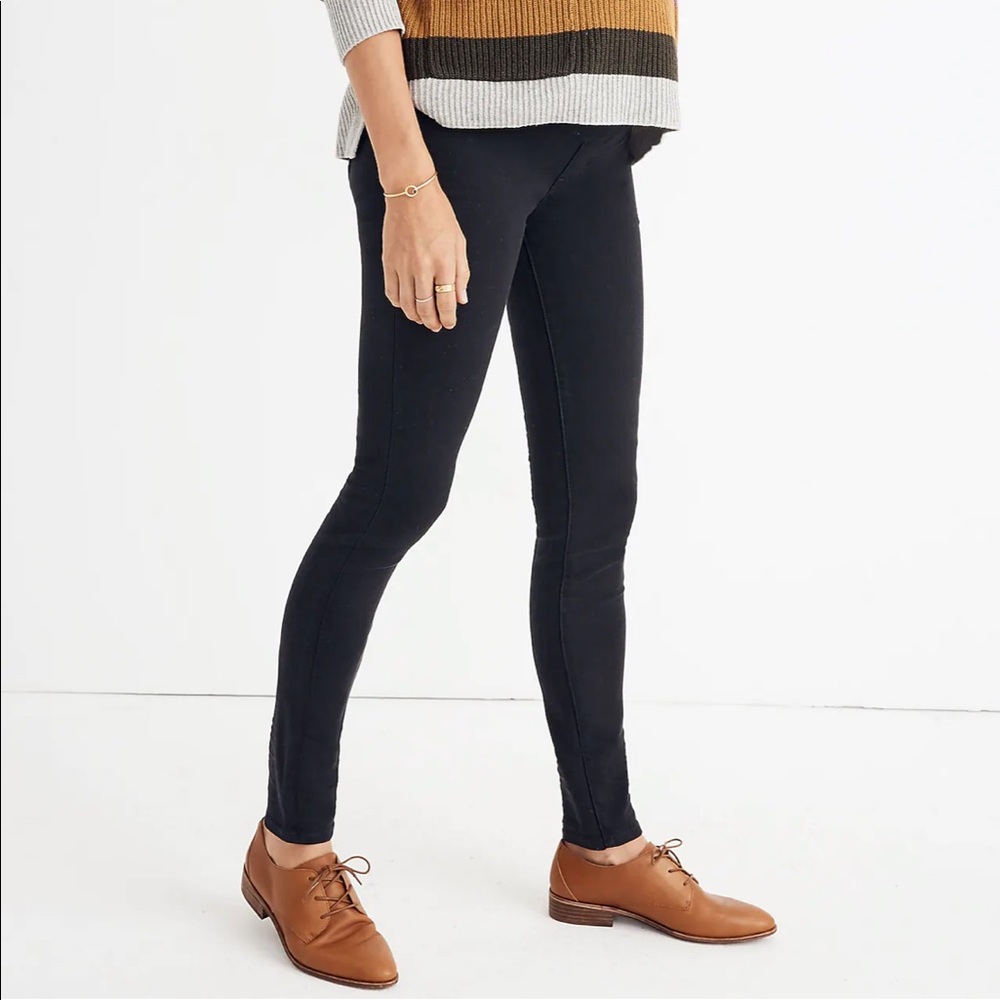 Madewell Maternity Over-the-Belly Skinny Jeans in Lunar Wash Denim